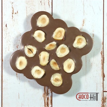 Плитка из МОЛОЧНОГО шоколада "Фундук" 70гр (коробка 10х10см) - фото 70948