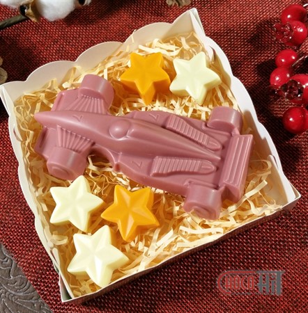 Шоколадная гоночная тачка и 5 звезд (из любого шоколада) - фото 71304