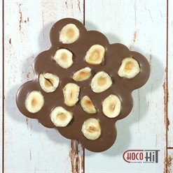 Плитка из МОЛОЧНОГО шоколада &quot;Фундук&quot; 70гр (коробка 10х10см)