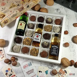 Набор шоколадный и не только &quot;Щедрый подарок&quot;
